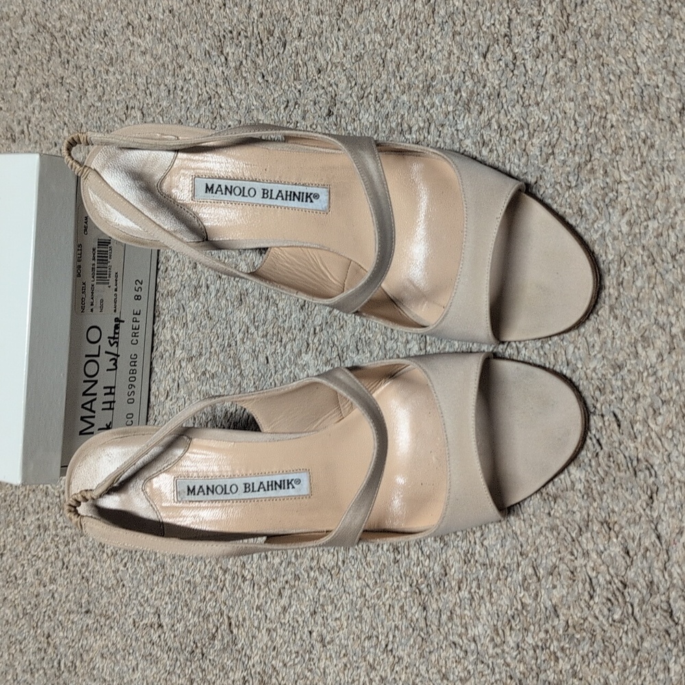 Manolo Blahnik Beige Women's Heels - Nico Silk